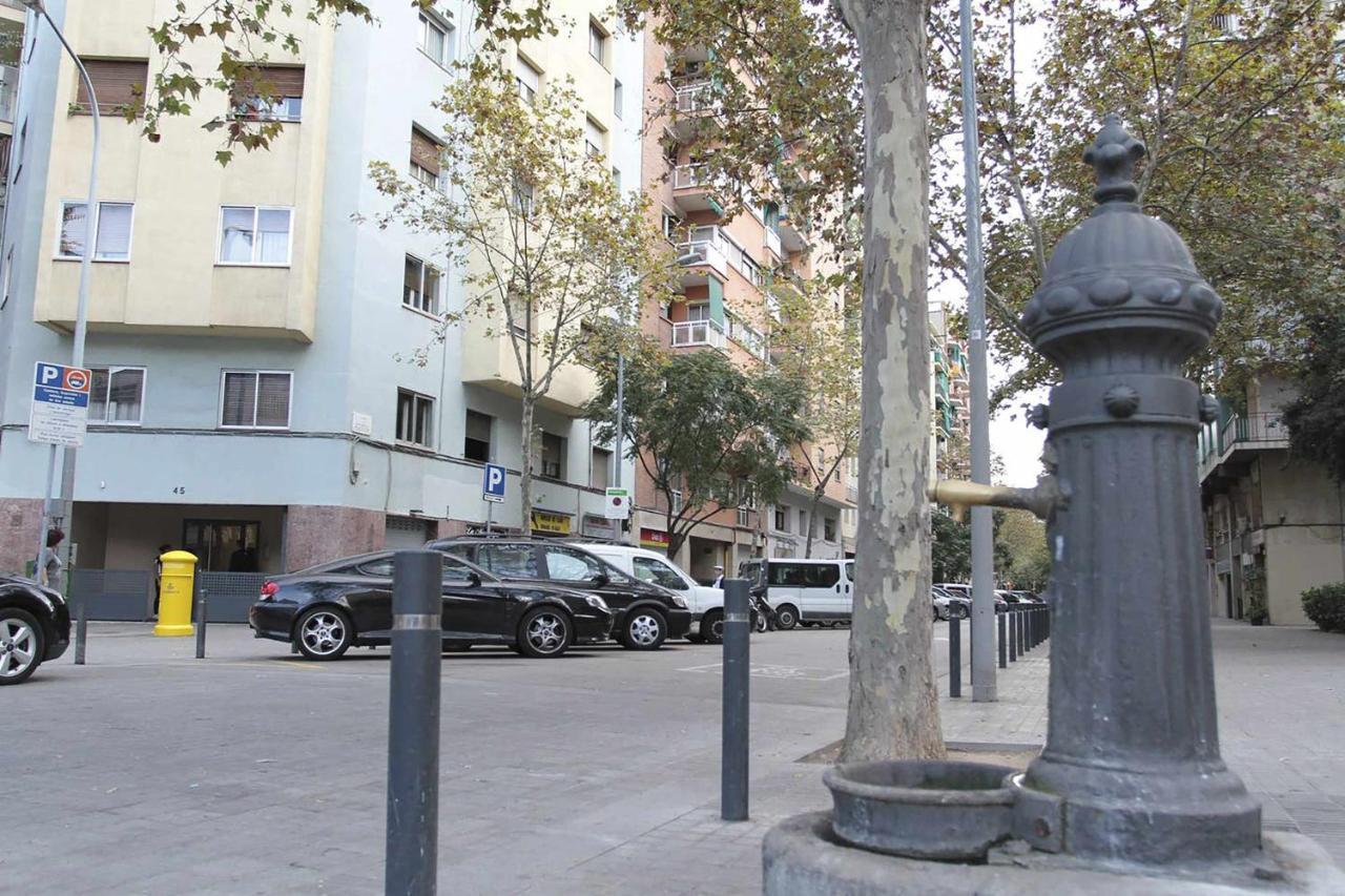 Apartment Marti Barcelona Exteriör bild