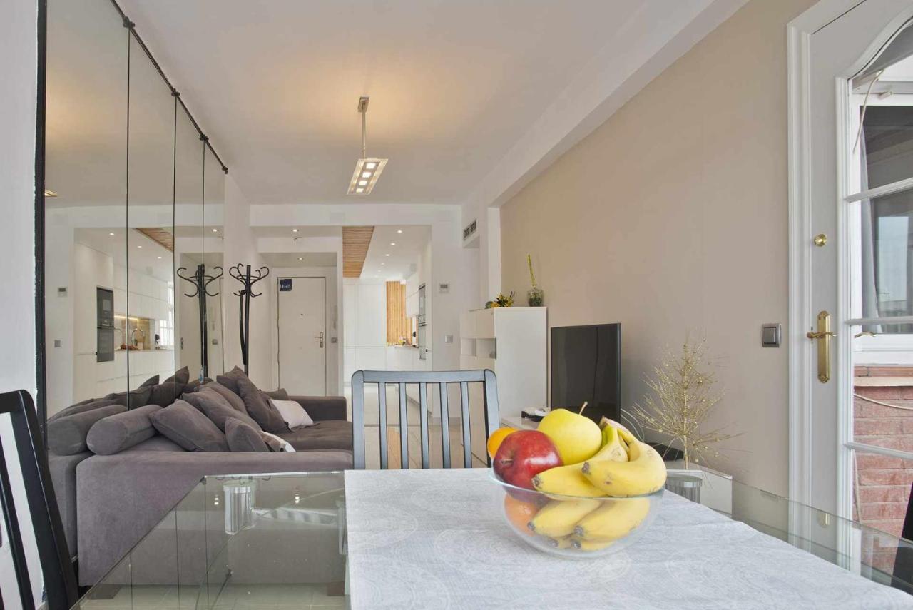 Apartment Marti Barcelona Exteriör bild