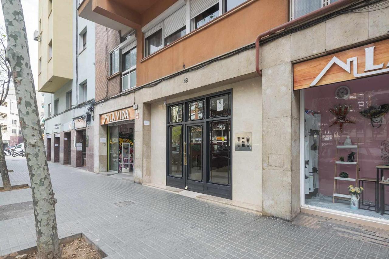 Apartment Marti Barcelona Exteriör bild